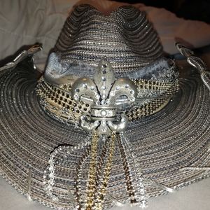 Whittall & Shon Cowboy Cowgirl Gray Rhinestone & B